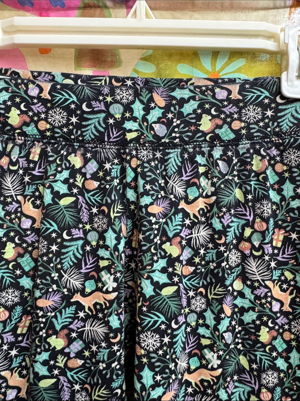 Amazon Essentials Holiday PJ's. Small - Picture 8 of 16